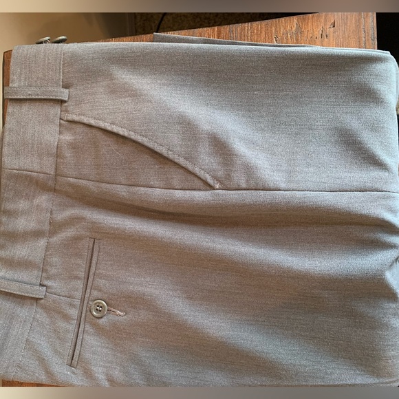 BCBG Maxazria cap sleeve “coco” suit - Picture 9 of 12